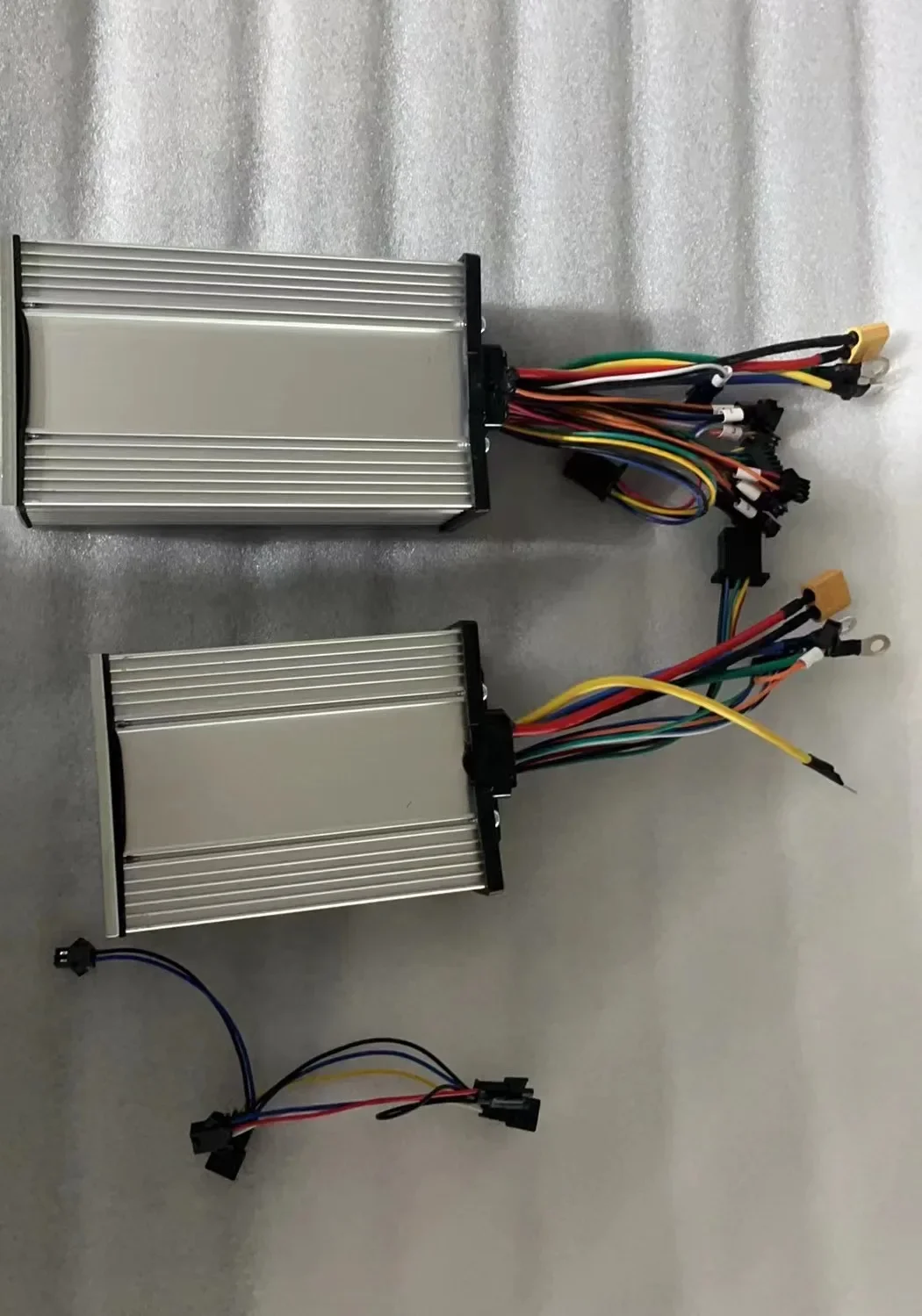 Arwibon 60V 5600W Q06 Pro 60V  - огляд і ціна 60V 5600W Dual Motor Electric Scooter